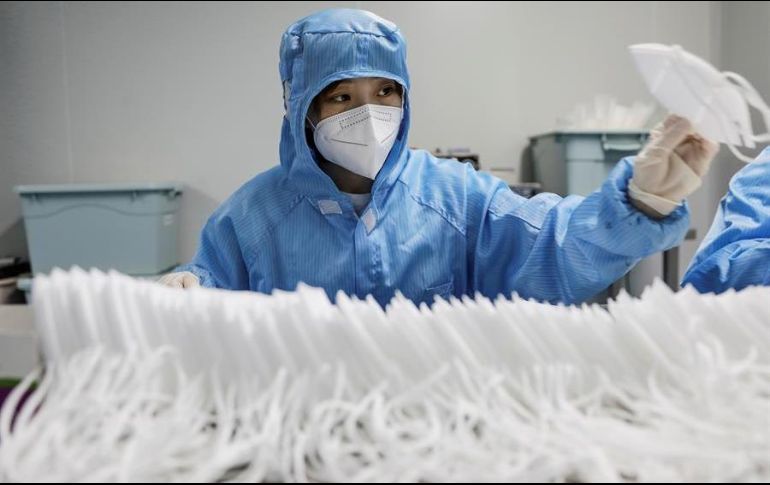 La cifra de recuperados se acerca al millón, mientras que los pacientes en estado grave o crítico han subido hasta los 60 mil. EFE/W. Hong