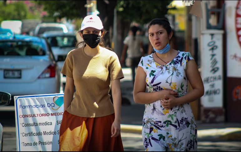 En el estado 165 personas han sido detenidas por hacer caso omiso a las medidas restrictivas y se han realizado 28 mil 400 apercibimientos por no utilizar cubrebocas en espacios públicos. EL INFORMADOR / E. Barrera