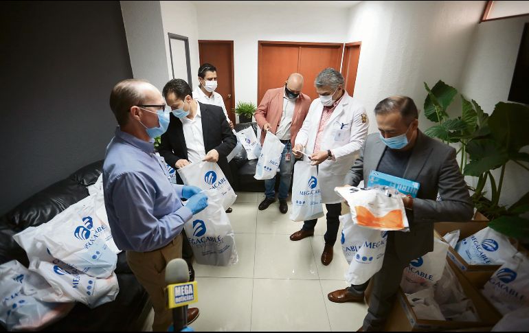 Grupo Megacable entregará dos mil 500 kits en 19 hospitales de 18 ciudades del país. EL INFORMADOR/F. Atilano