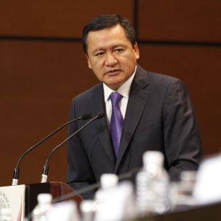 Osorio Chong da positivo a coronavirus