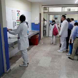 Suman 22 investigaciones por agresiones a personal médico; hay tres detenidos