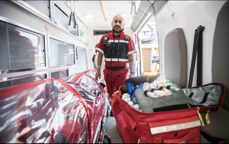 Se recomienda llamar al 01 800 0044 800 para tener información sobre los hospitales con espacios de atención disponibles. SUN/G. Espinosa