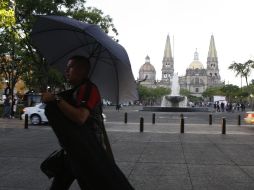 Algunos se preguntan si la lluvia de este jueves representa el inicio del temporal; pero aún vienen días de más calor. EL INFORMADOR / ARCHIVO
