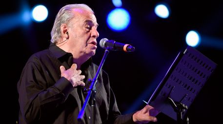 Óscar Chávez falleció tras presentar un paro respiratorio a causa de neumonitis por el Covid-19. AFP / ARCHIVO