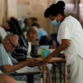La ONU pide más protección para adultos mayores ante COVID-19