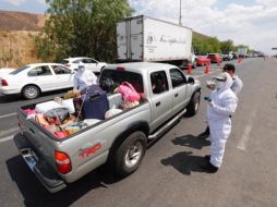 El gobernador lamentó la afluencia de vacacionistas que se registró en las salidas de la ciudad. ESPECIAL
