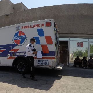 Emiten 25 medidas de protección a personal médico tras agresiones