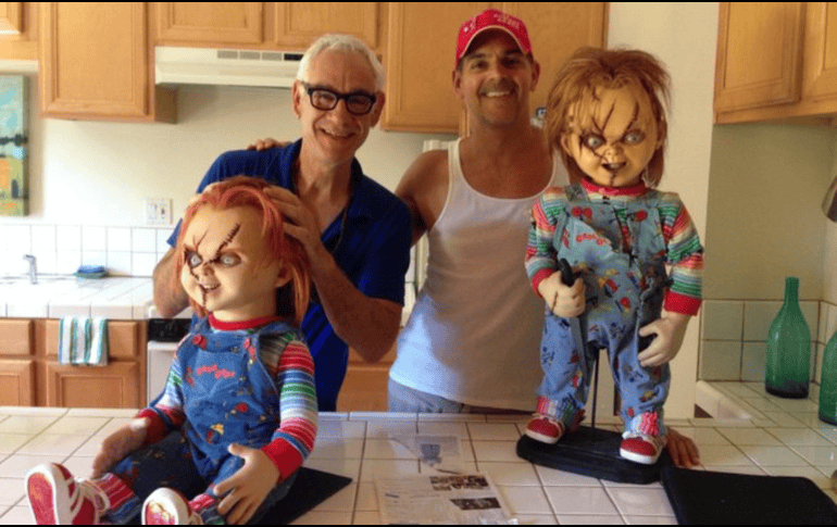 Lafia tuvo un trabajo importante para las películas del muñeco más temido de la cultura popular, pues junto a los otros cineastas Tom Holland y Don Mancini. TWITTER / @RealDonMancini