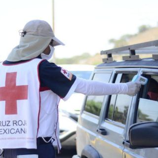 Filtros sanitarios revisan a 25 mil tapatíos que se fueron de "puente"