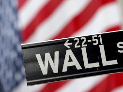 En la Bolsa de Nueva York, el Dow Jones retrocedió 205.49 puntos. AP/ARCHIVO