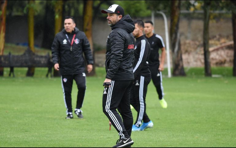 Axel Bierbaum deja de ser el preparador físico del primer equipo, decisión tomada meramente por cuestiones deportivas. Imago7 / ARCHIVO