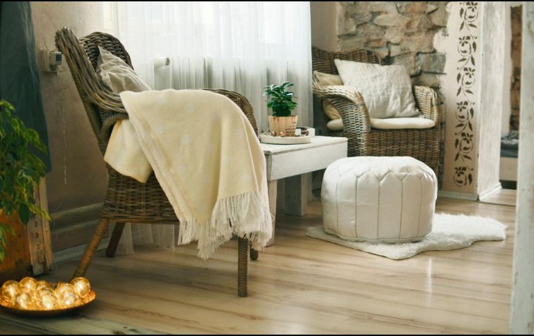 CASA. Un hogar limpio y ordenado invita a permanecer en éste; también las velas y aromatizantes son esenciales para “hygge”. ESPECIAL