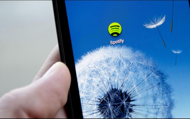 Spotify llamó a sus suscriptores a informar de cualquier falla. AFP / ARCHIVO