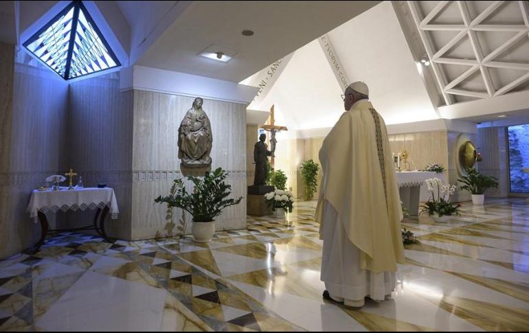 Hasta ahora, el Papa Francisco no ha viajado a Alemania, por lo que la canciller no dudó en invitarlo a visitar el país cuando la situación lo amerite. EFE/Vatican Media