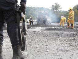 Las víctimas estaban atadas de pies y manos, cubiertas con cinta plástica del rostro y semidesnudas. AFP/ARCHIVO