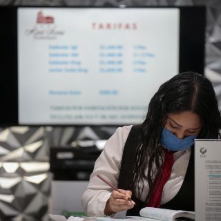 Hotel atiende personal médico y de negocios; su clave para permanecer abierto