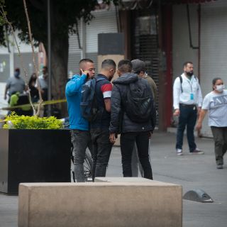 Tras cierre de Plaza de la Tecnología, ofrecen reparación y venta de celulares por fuera