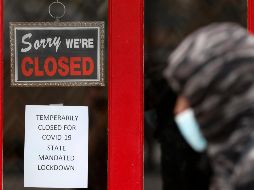 Los hispanos, afroamericanos y trabajadores de bajos salarios en restaurantes y tiendas minoristas han sido los más afectados por la crisis laboral. AP / ARCHIVO