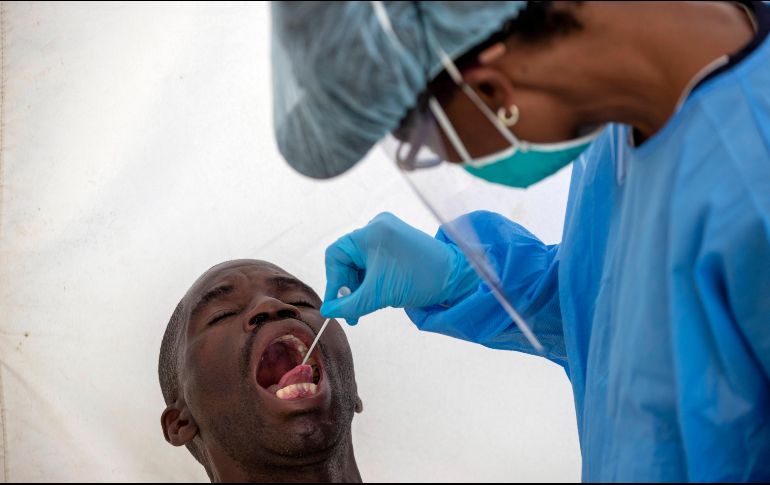 Aseguran que el coronavirus no se diseminará de manera tan exponencial en África como en otras partes del mundo. AP / T. Hadebe