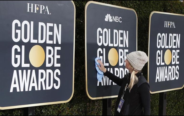 Los Globos de Oro ya tienen confirmadas a Tina Fey y Amy Poehler como presentadoras de su próxima gala. EFE/M. Nelson