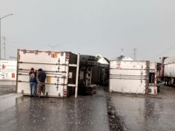 A su paso, el fenómeno meteorológico dejó un saldo de dos personas sin vida, daños en la autopista Monterrey-Saltillo y volcadura de cajas de 12 tráilers. NTX / ESPECIAL