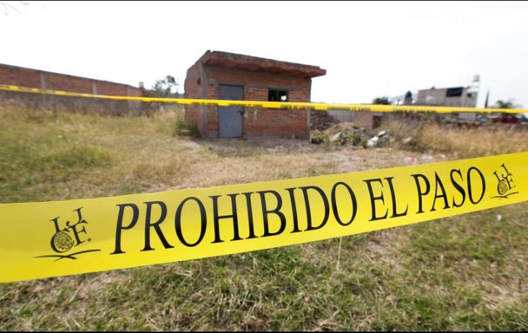 Tras varias horas de excavaciones que concluyeron poco después de las cuatro de la tarde, autoridades localizaron este sábado 29 bolsas con restos humanos. EL INFORMADOR/ARCHIVO