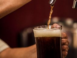 Se sospecha que podría tratarse de venta clandestina de alcohol adulterado. EL INFORMADOR / ARCHIVO