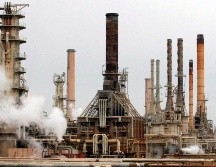 El mercado petrolero sigue bajo presión por temor a una segunda ola de COVID-19. EFE/ARCHIVO