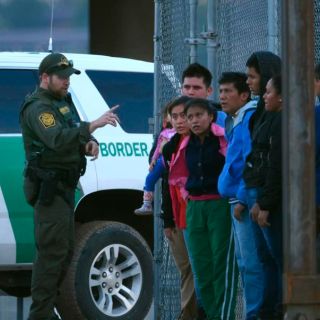 Dan positivo por coronavirus 68 menores migrantes bajo custodia de EU