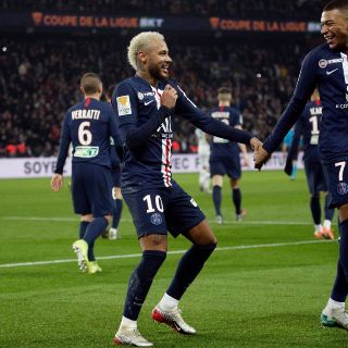 Tras ganar título, jugadores del PSG recibirán funda de oro para su celular