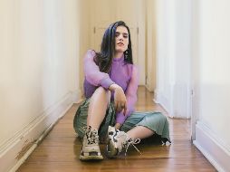 CANTANTE. Camila Fernández no deja de trabajar en su música desde su hogar. CORTESÍA