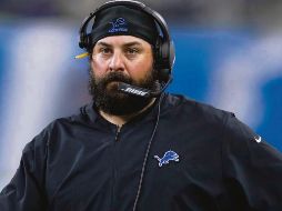 MATT PATRICIA. El entrenador de los Lions de Detroit aprende a tocar el ukulele durante la pandemia. AP