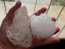 Usuarios de redes sociales subieron fotografías de los grandes trozos de hielo. TWITTER/@Porfirioibarra