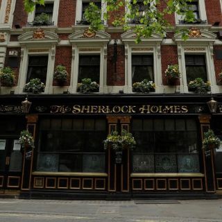 Si algo echan de menos los británicos en esta pandemia, son sus pubs