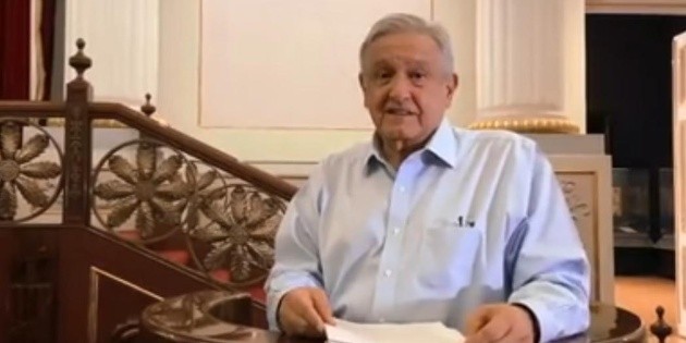 L&oacute;pez Obrador comparte ensayo sobre pol&iacute;tica econ&oacute;mica