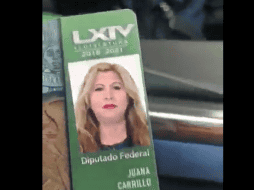 La diputada subió a sus redes sociales el video, donde aparece mostrando su credencial de legisladora. ESPECIAL