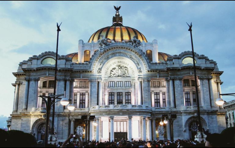 Un clásico de la Ciudad de México es el Palacio de Bellas Artes, considerado el máximo recinto cultural del país. NTX