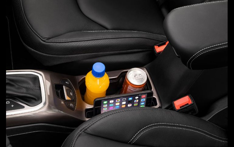 Así es el nuevo Jeep Renegade Latitude Night Eagle 2020