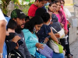 En Ejutla de Crespo, Oaxaca, se reabrió el comercio en plazas y mercados, la principal actividad de sus más de siete mil habitantes. EFE/D. Ricardez