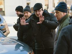 RODAJE. El director Juan José Campanella da instrucciones durante la filmación de “La ley y el orden UVE”. CORTESÍA