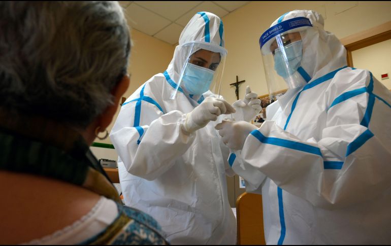 Varios países como Estados Unidos y la UE se han sumado a la petición de que se realice una investigación sobre el surgimiento del COVID-19. AFP / ARCHIVO