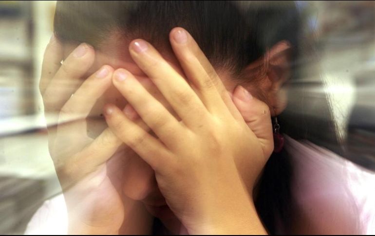 Este trastorno afecta más a las mujeres que a los hombres, y la edad promedio en la que aparece es a los 35 años y si no se trata, generalmente, sigue un curso fluctuante, con altibajos. EL INFORMADOR / ARCHIVO