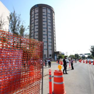 Avanza recuperación de espacio peatonal en Mariano Otero y López Mateos