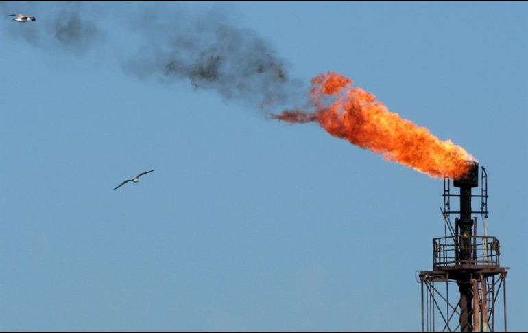 La demanda de energía crece poco a poco con las medidas de desconfinamiento. EFE/ARCHIVO
