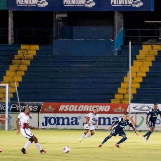 Costa Rica, primer país que reanuda futbol en América Latina