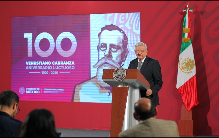 López Obrador recordó que Carranza también promulgó la Ley Agraria. NTX / I. Hernández