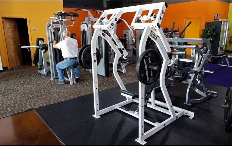 Aseguran que los gimnasios son lugares también de rehabilitación física. EFE/L. Smith
