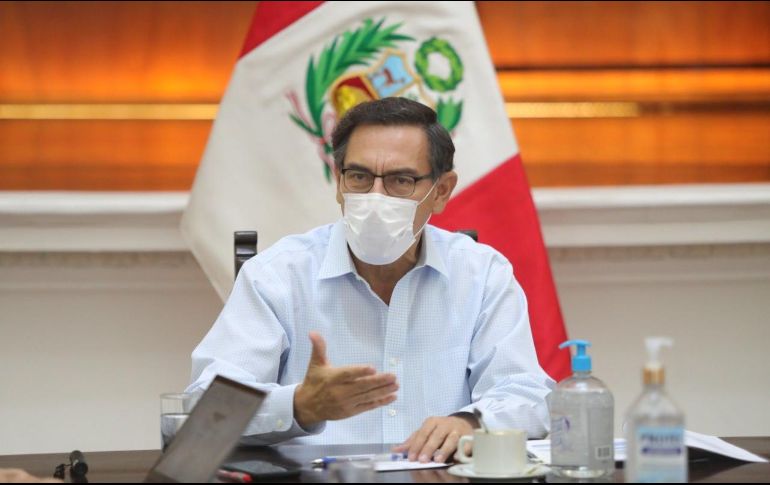 El presidente Martín Vizcarra anunció también que el uso obligatorio de cubrebocas se mantendrá en el país hasta que se encuentre una vacuna. TWITTER/@presidenciaperu