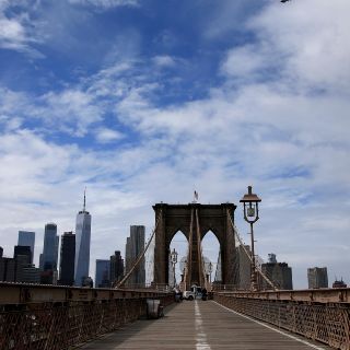 Suman más de mil mexicanos muertos por COVID-19 en EU