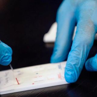 Dan positivo a coronavirus siete internos de penal en Oaxaca